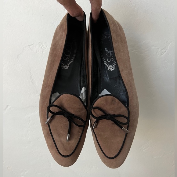 TOD'S loafers ballet flats tan black suede bow women's shoe EU 38-1/2 US 8-1/2 - Picture 6 of 16
